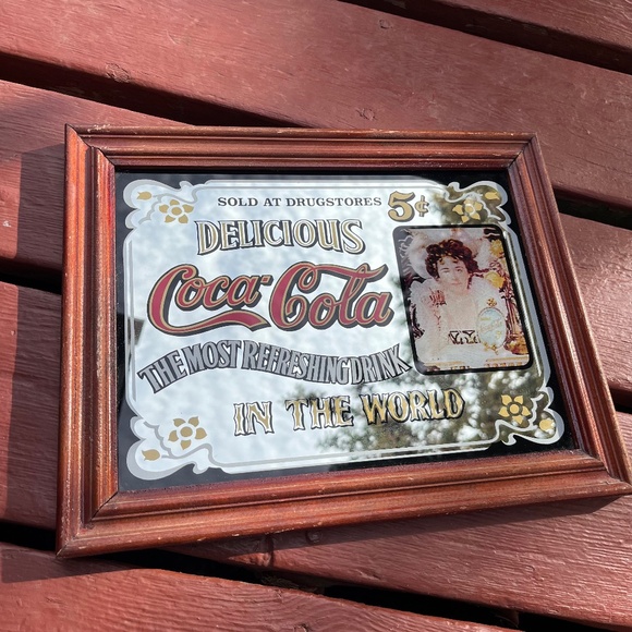 Vintage Delicious Coca-Cola Mirrored Advertising Sign - Picture 1 of 6